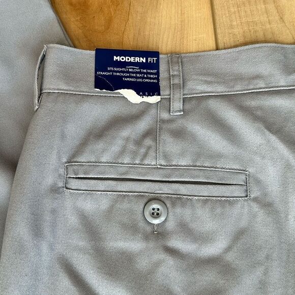 NWT Basic Editions Mens Modern Fit Chino / Dress Pants Gray 36"x32” - Picture 11 of 12